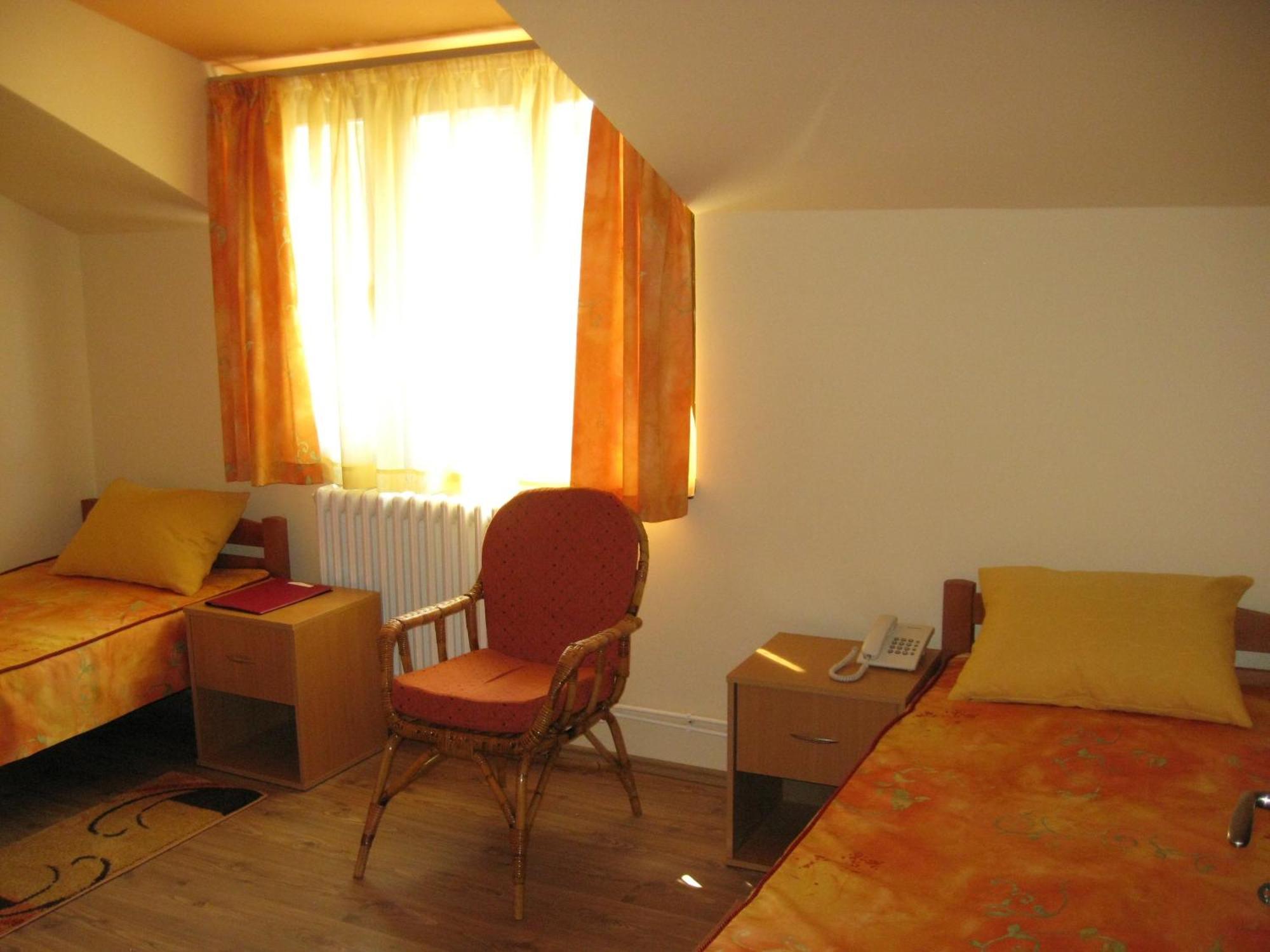 Hostel Oasis Belgrad Dış mekan fotoğraf