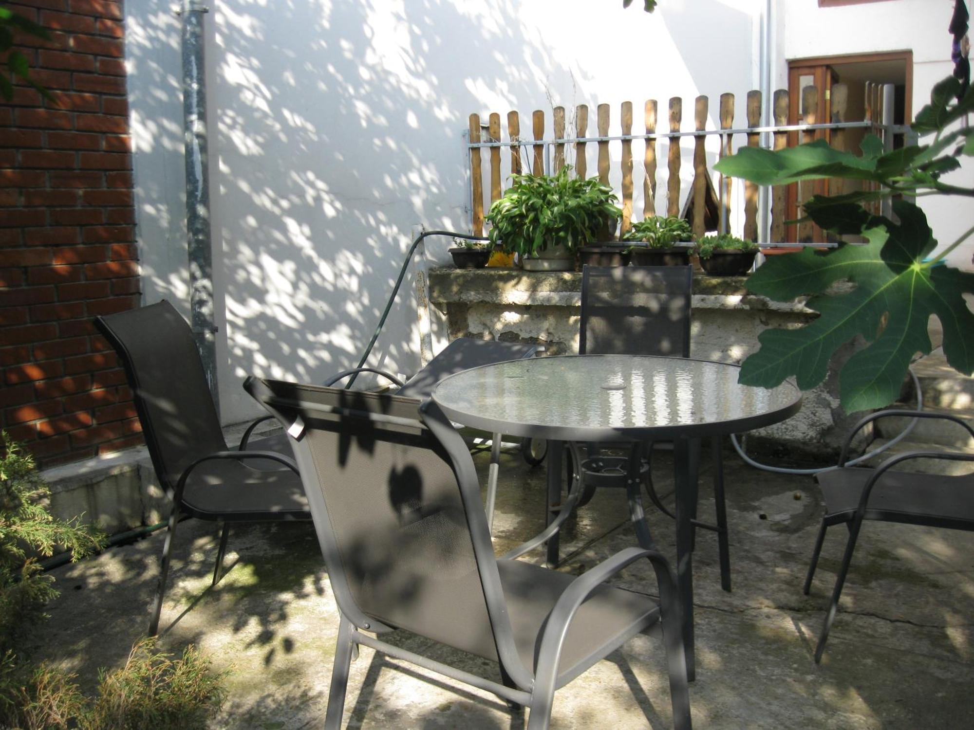 Hostel Oasis Belgrad Dış mekan fotoğraf