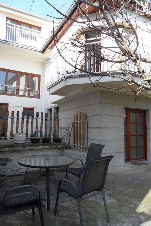 Hostel Oasis Belgrad Dış mekan fotoğraf